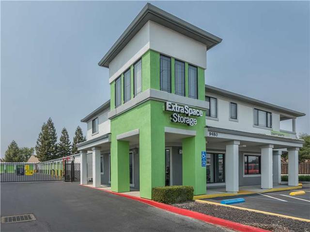 Storage Units in Elk Grove, CA at 9480 W Stockton Blvd | Extra Space