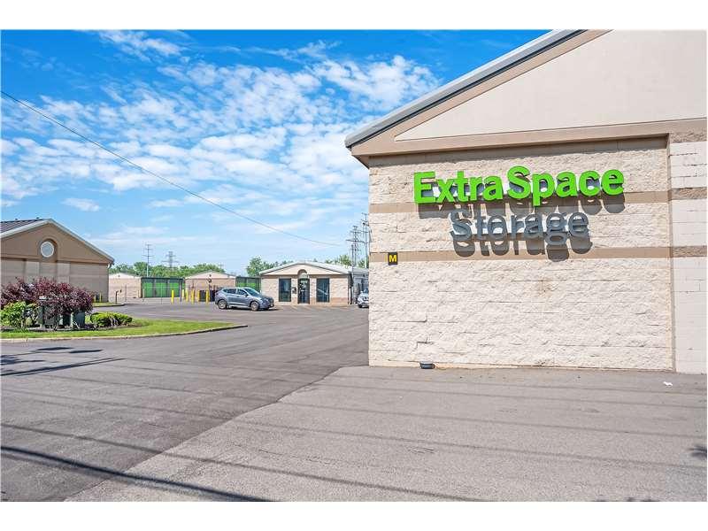 Extra Space Storage facility on 300 Langner Rd - West Seneca, NY