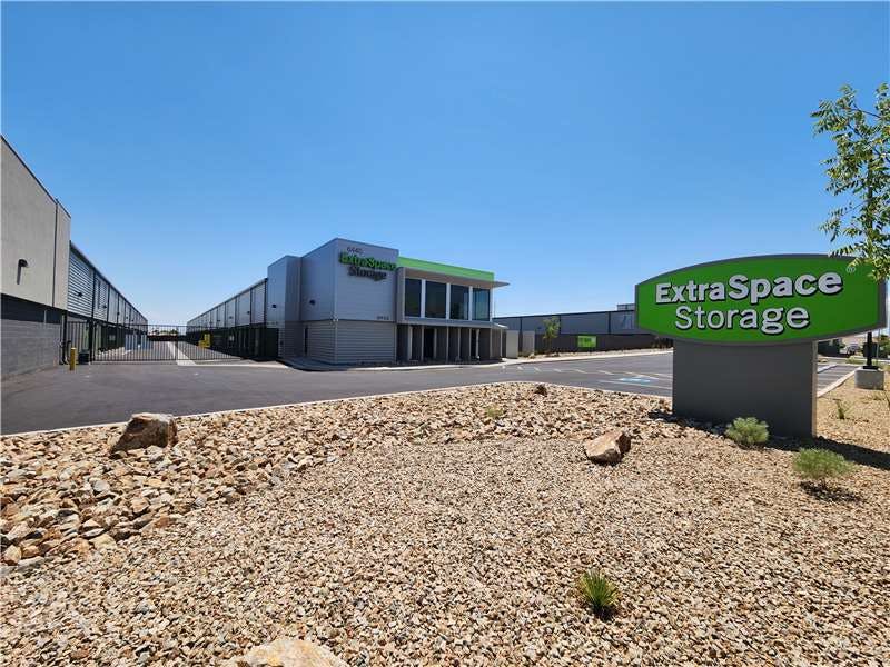 Extra Space Storage facility on 6440 S Jones Blvd - Las Vegas, NV