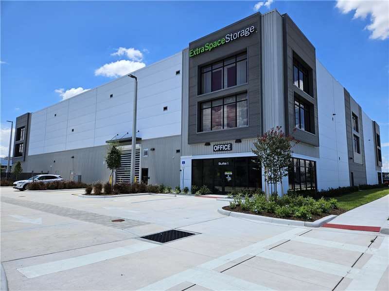 Extra Space Storage facility on 2312 S Division Ave - Orlando, FL