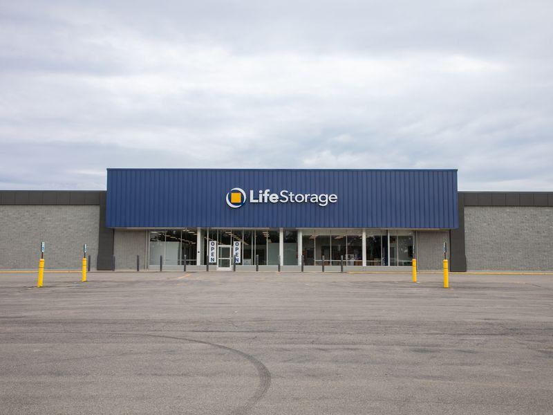 Extra Space Storage facility on 1460 French Rd - Depew, NY