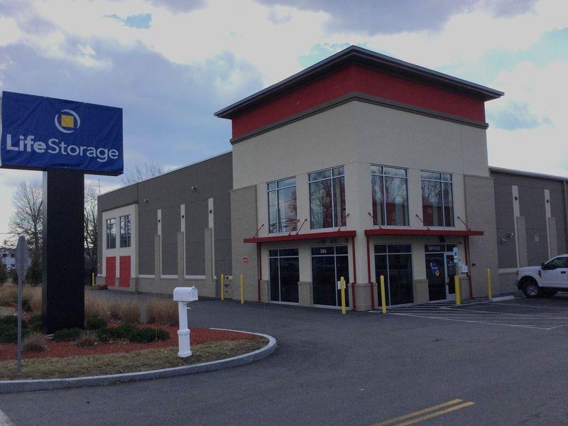 Extra Space Storage facility on 395 Woburn St - Tewksbury, MA