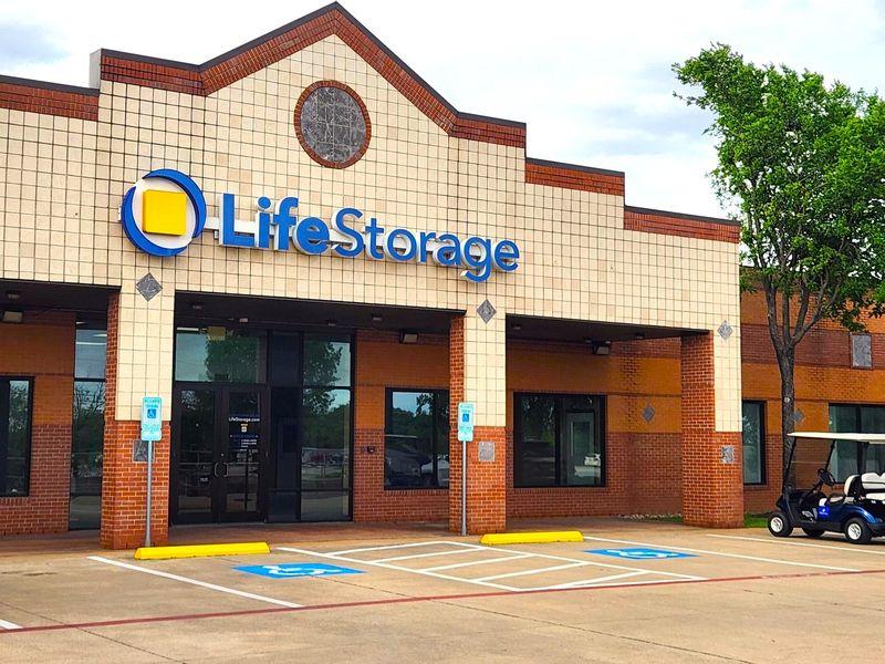 Extra Space Storage facility on 3997 FM 1431 - Round Rock, TX