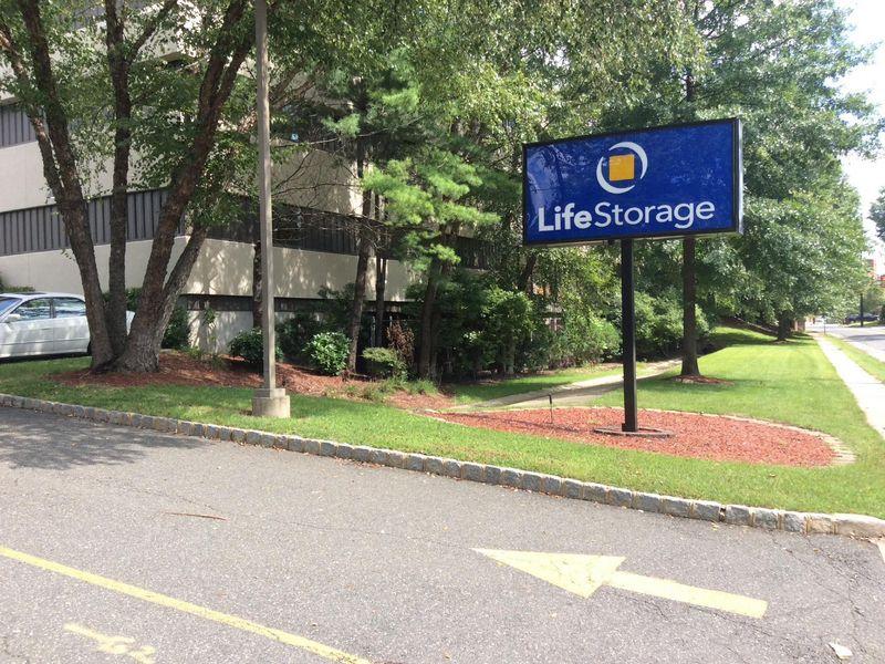 Extra Space Storage facility on 445 Wagaraw Rd - Fair Lawn, NJ