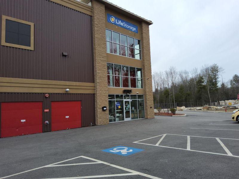 Extra Space Storage facility on 81 W Union St - Ashland, MA