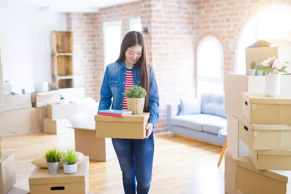 Moving to Your First Apartment? Check Out These 9 Tips