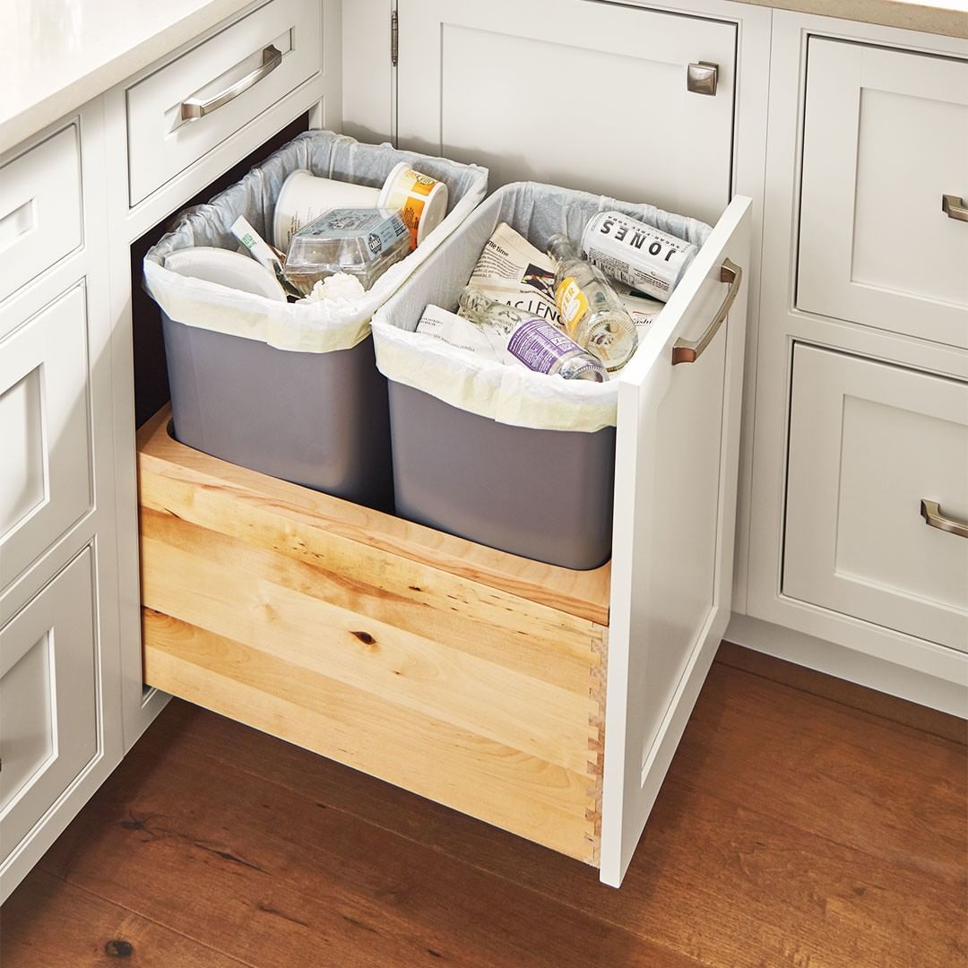 Pull Out Pantry With Storage Drawers Design Ideas