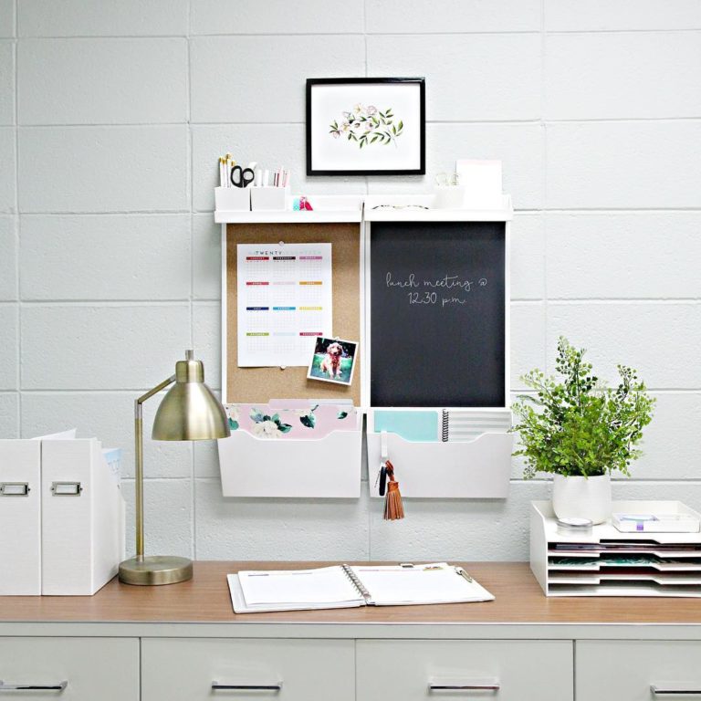 14 Ways to Maximize a Small Office Space | Extra Space Storage