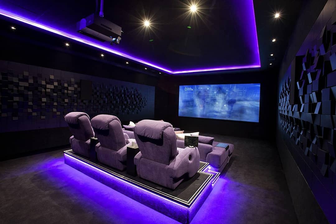 Featured image of post In Home Movie Theater Ideas