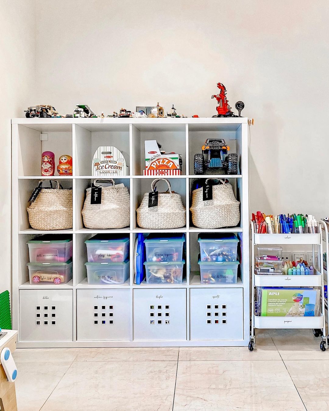 https://www.extraspace.com/blog/wp-content/uploads/2018/01/small-kids-room-ideas-keep-some-toys-out-of-reach.jpeg