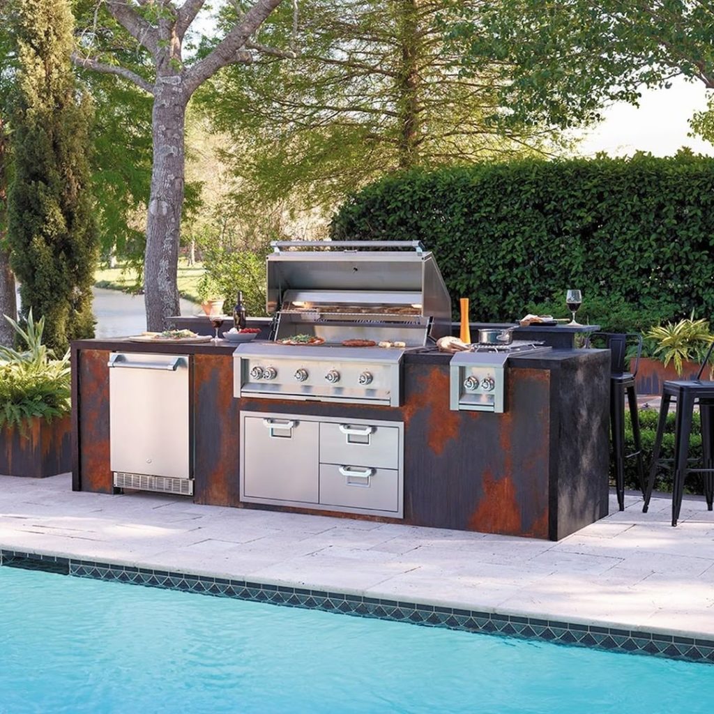 36 Ideas for Building the Ultimate Outdoor Kitchen | Extra Space Storage