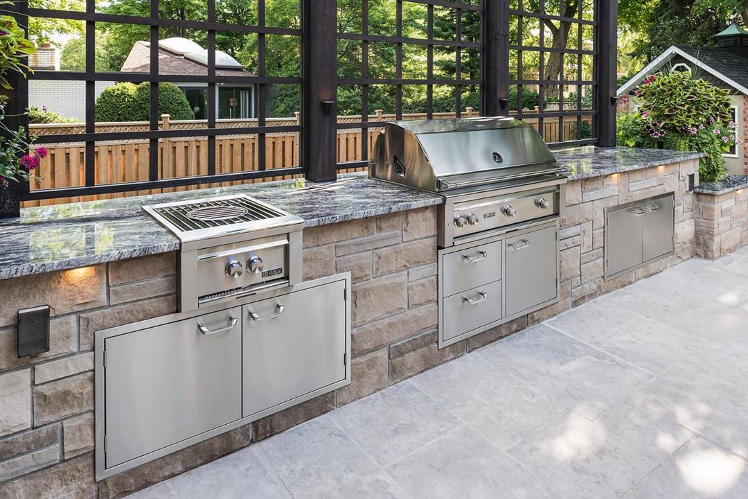 36 Ideas for Building the Ultimate Outdoor Kitchen