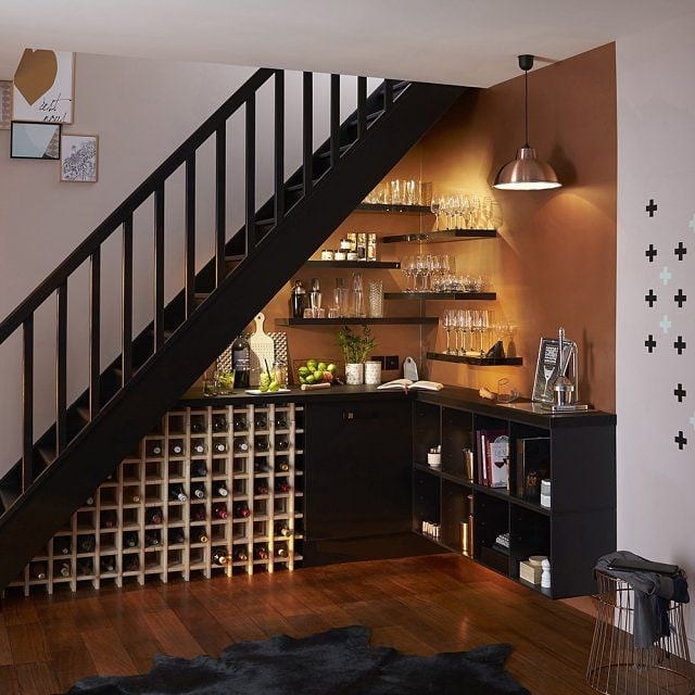 unique staircase shelving and bath ideas