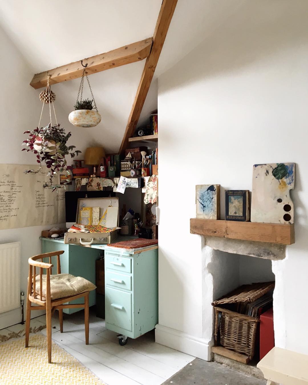 https://www.extraspace.com/blog/wp-content/uploads/2018/06/diy-designing-home-art-studio-where-to-set-up-attic.jpg