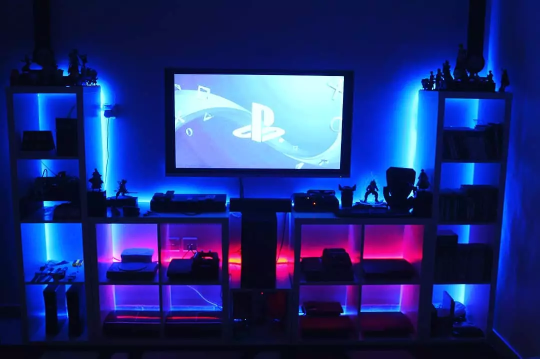 Space to Play: Design Your Perfect Gaming Room 
