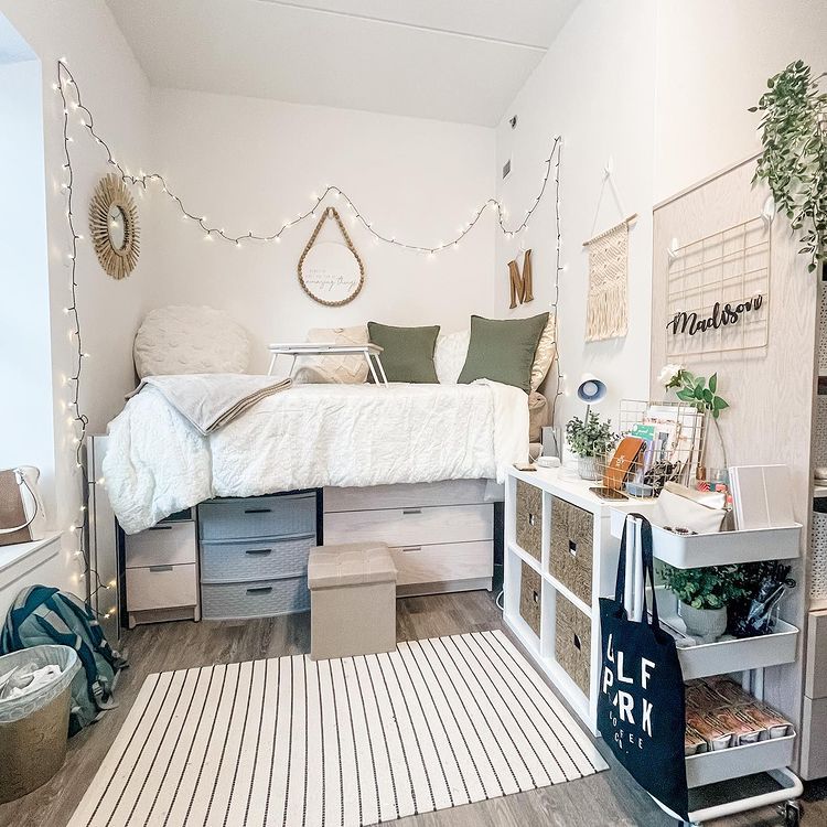 Small Space Organized Dorm Room