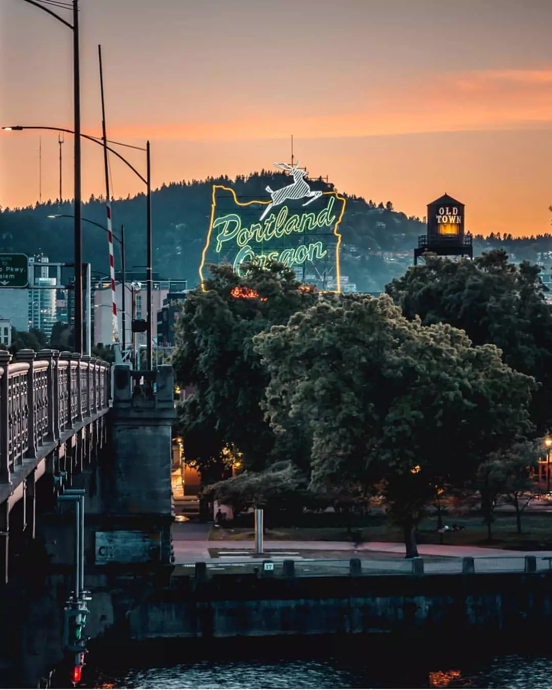 Portland, OR: Find the BEST of Portland Travel & Tourism.