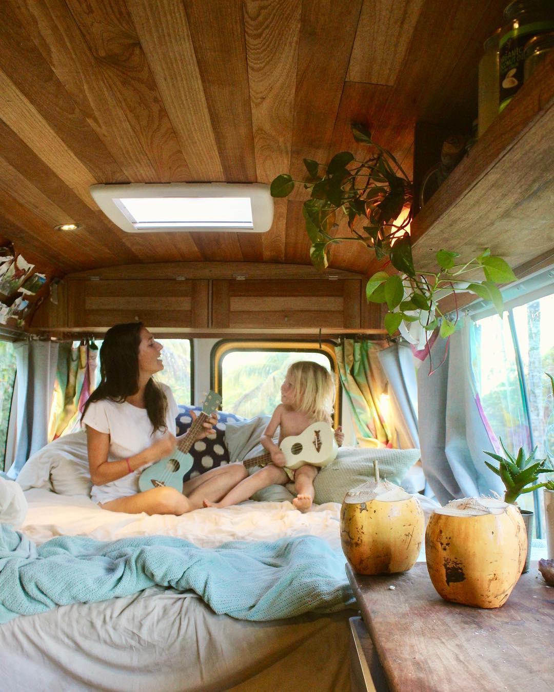 I OWN VAN LIFE! Admitting I live in a van with my kid