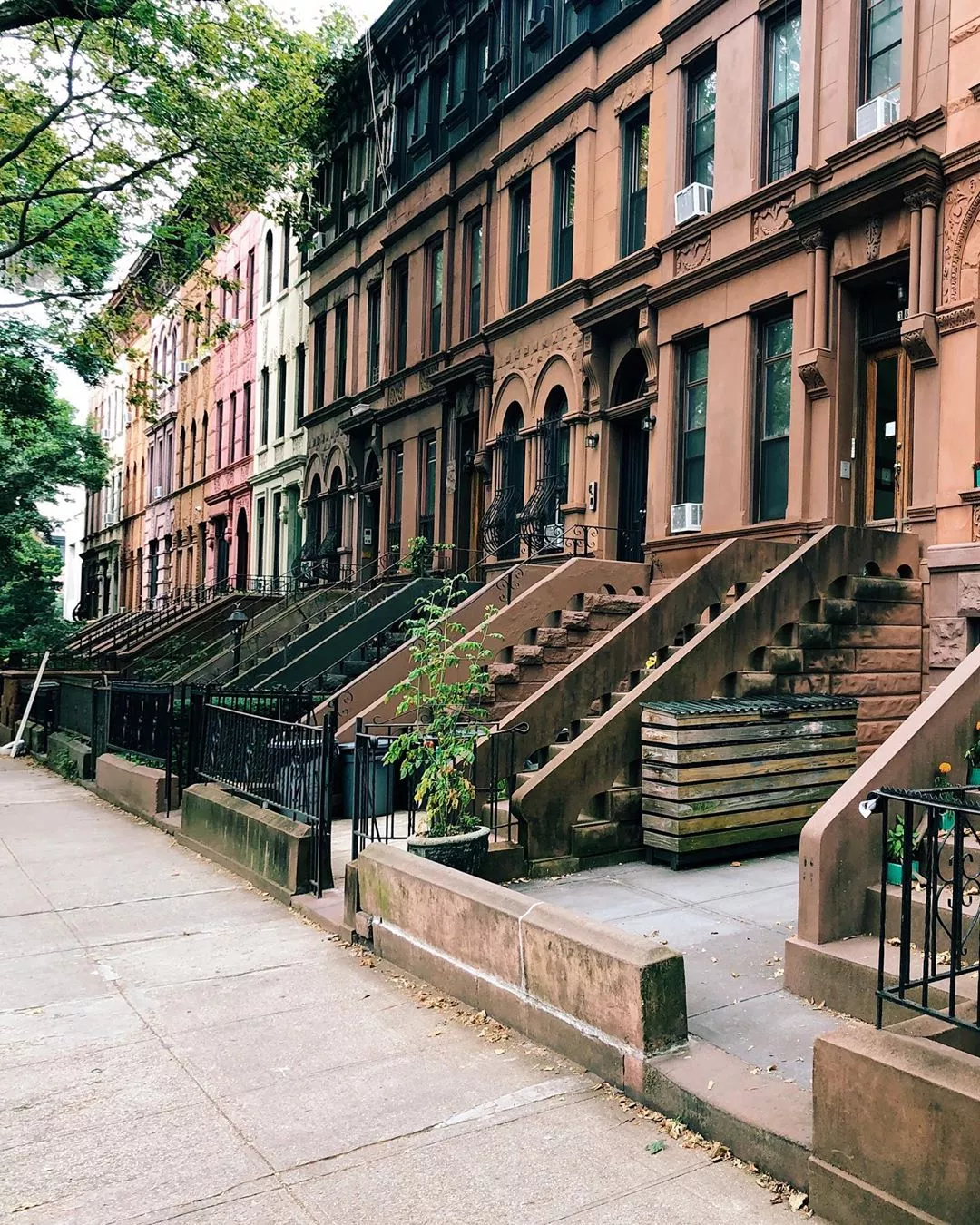 5 Safe, Affordable Neighborhoods in Brooklyn in 2023
