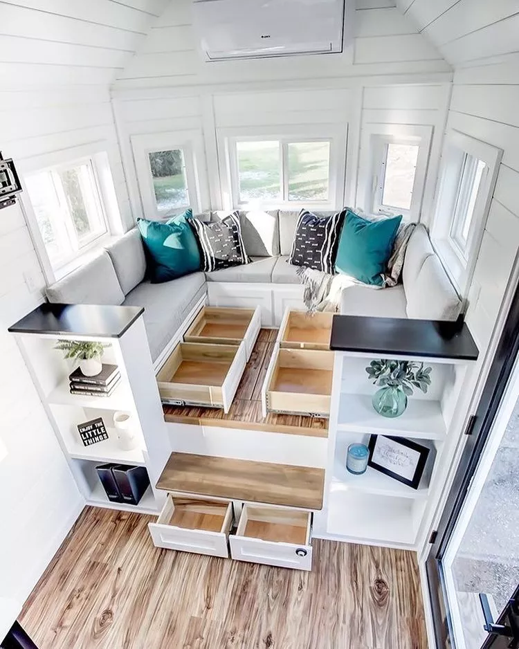 Tiny House Organization: How to Organize Small Spaces