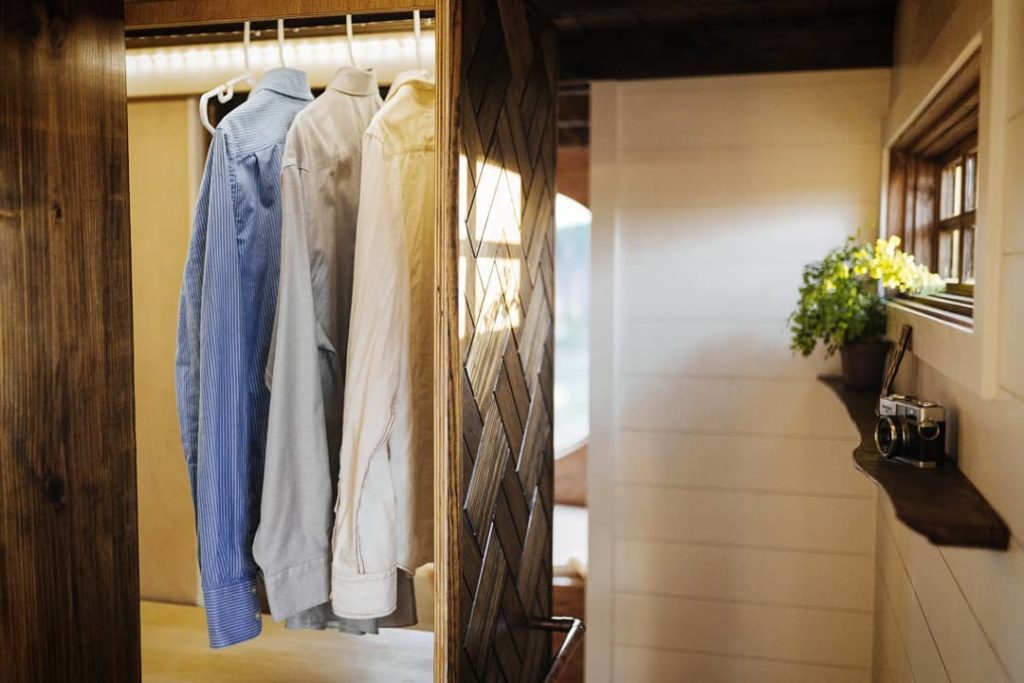 https://www.extraspace.com/blog/wp-content/uploads/2019/11/Get-the-Most-Out-of-Small-Closets-1024x683.jpeg