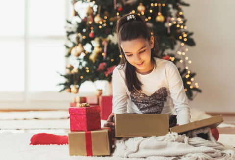 14 Charities to Support During Holidays | Extra Space Storage