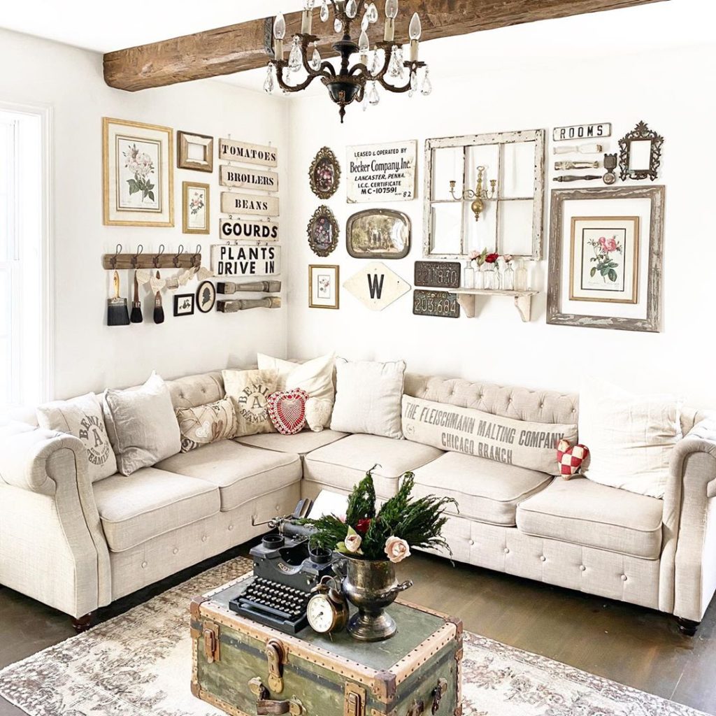 18 Farmhouse Decorating Ideas for Your Home | Extra Space Storage