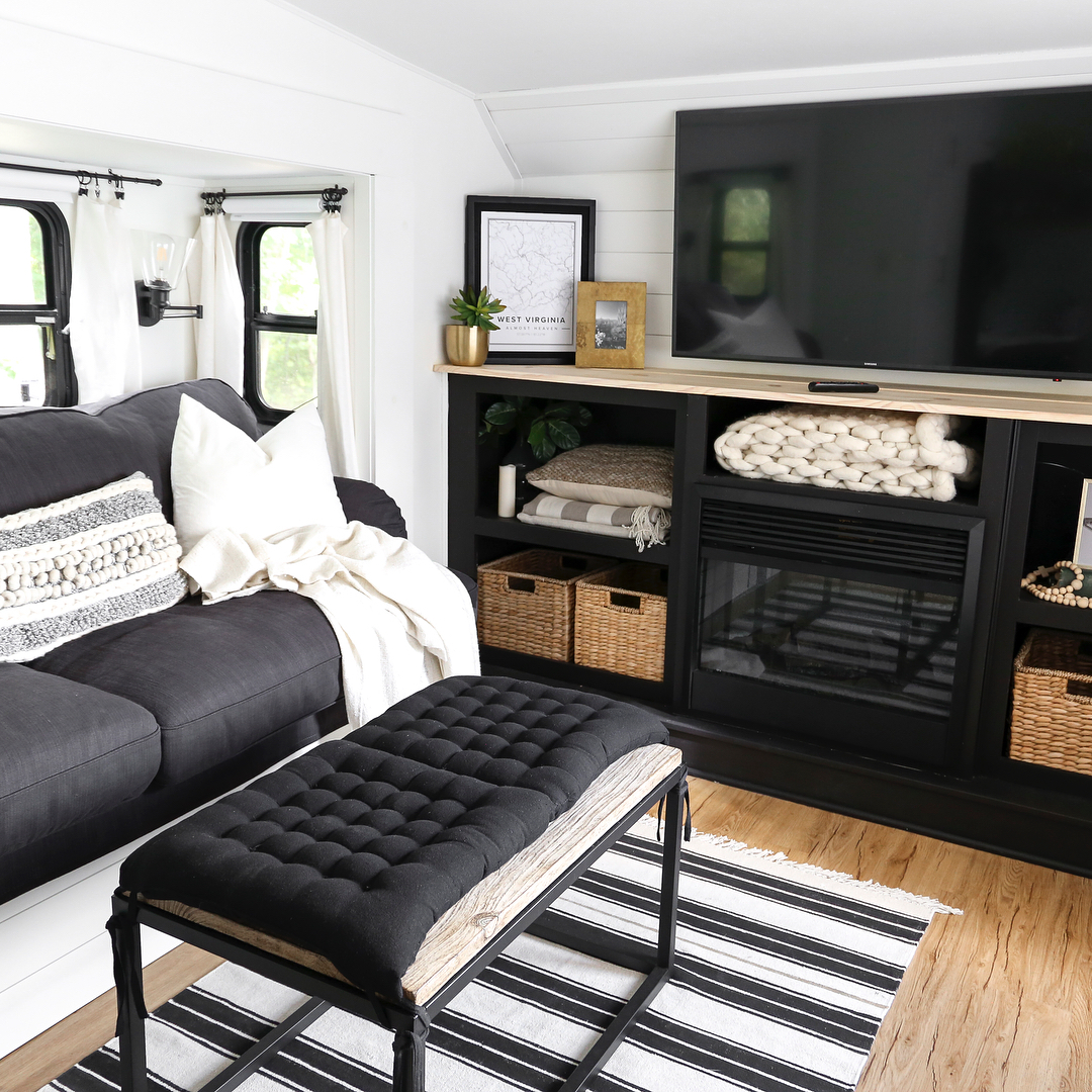 Pin on RV Decorating and Remodeling Ideas