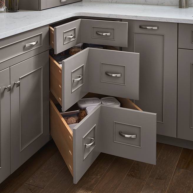https://www.extraspace.com/blog/wp-content/uploads/2020/06/hidden-kitchen-storage-oversized-corner-drawers.jpg