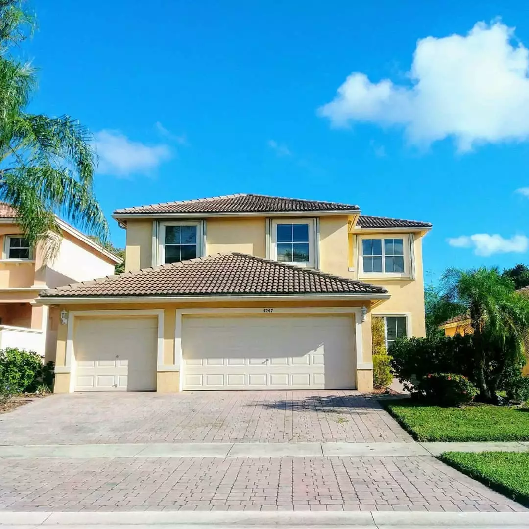 West Palm Beach Real Estate & Neighborhoods