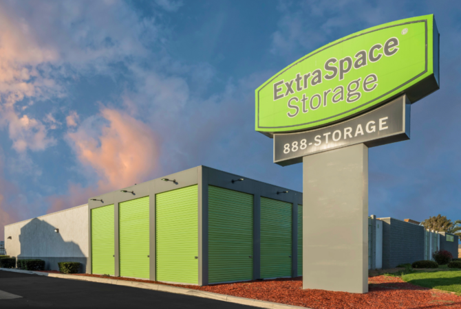 Updated Extra Space Storage facility in Oxnard, CA.