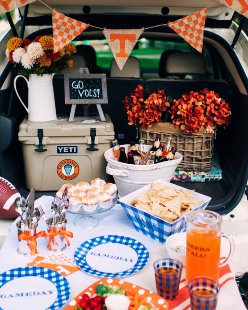 22 Tailgating Party Ideas & Tips | Extra Space Storage