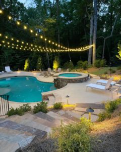 16 Outdoor Lighting Ideas for Backyards | Extra Space Storage