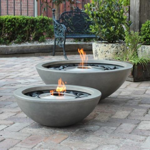 24 Creative Outdoor Fire Pit Ideas | Extra Space Storage