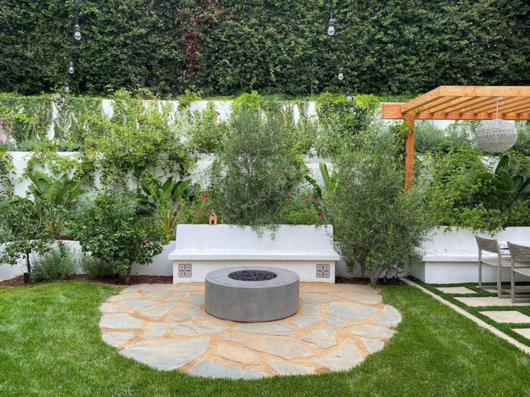 18 Patio Ideas for Your Backyard Living Space | Extra Space Storage