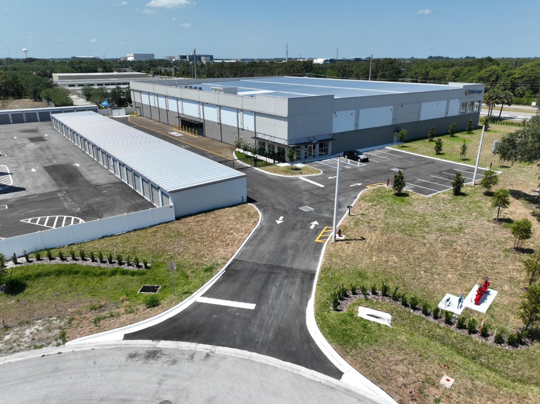 Exterior image of new Life Storage facility located on Transom Cir in Palm Bay, FL