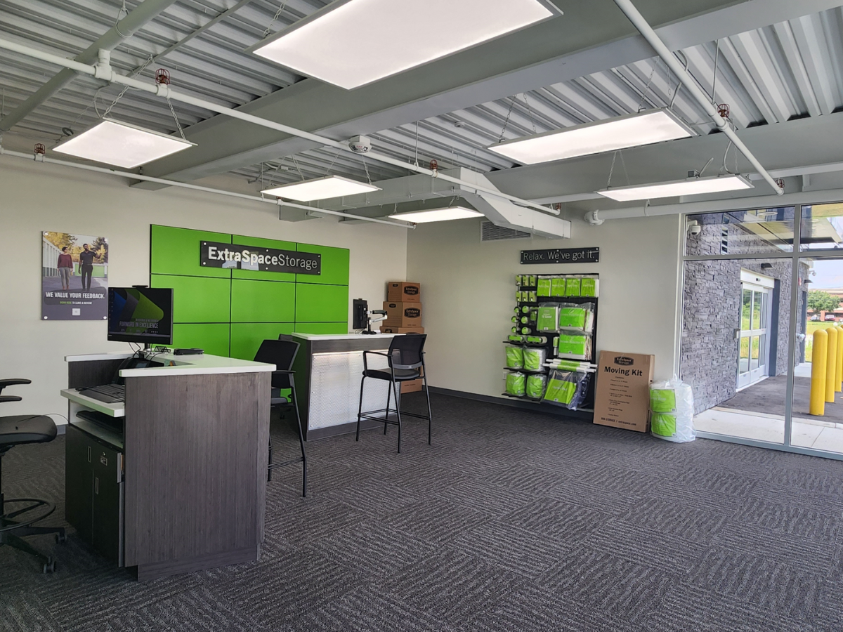 Image of the front office at Extra Space Storage facility in Macomb, MI on Executive Dr. 